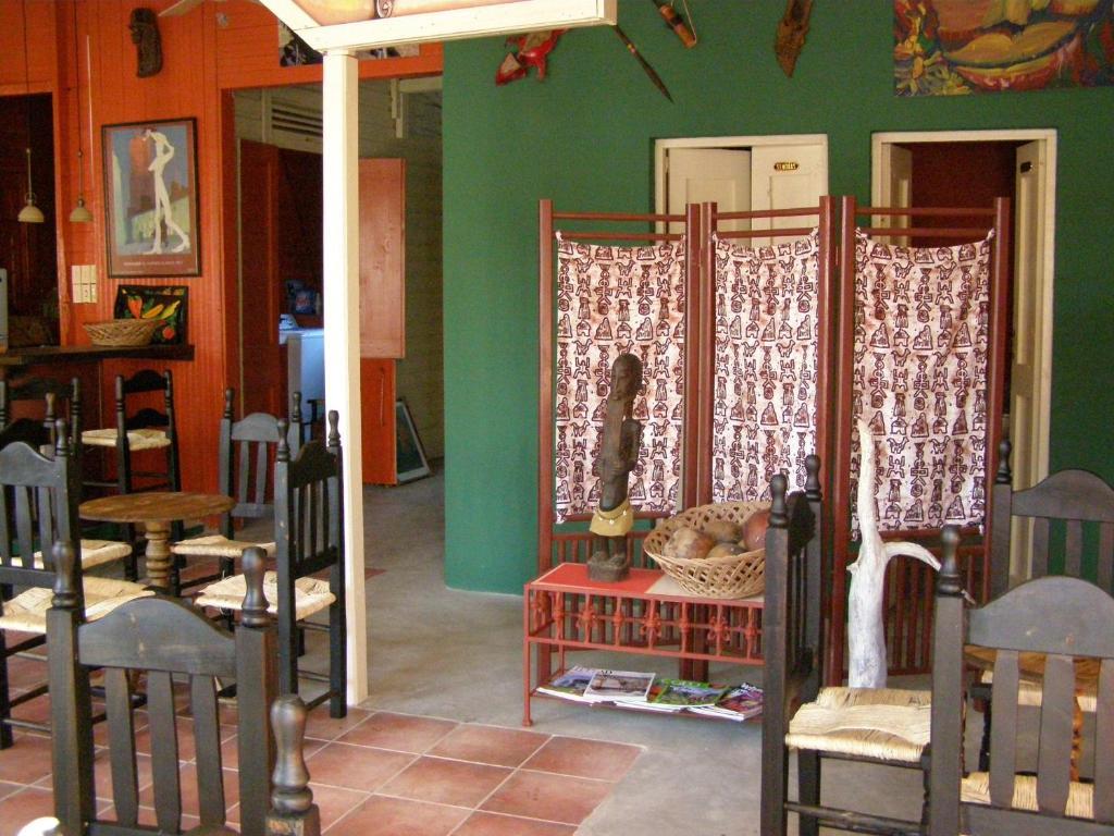 Hotel Loro Tuerto Barahona Exteriör bild