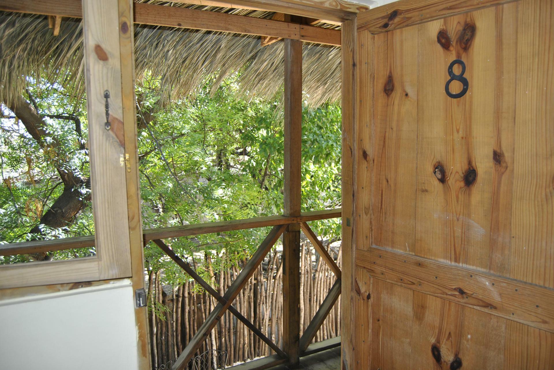Hotel Loro Tuerto Barahona Exteriör bild
